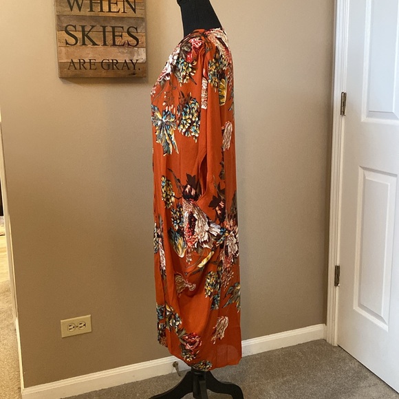NWOT Umgee Arianna Sunset Floral Cocoon Hem Kimono Sizes XL/1X Orange - Picture 3 of 6